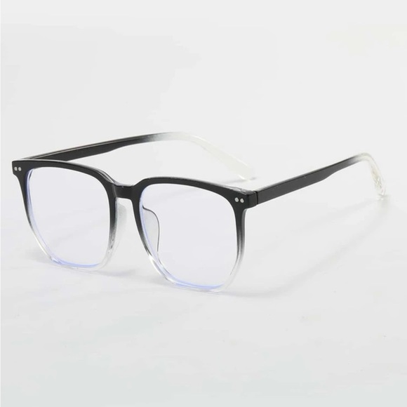 New “blue light”(rounded square)glasses with case for women.Color-black/white🤍 - Picture 3 of 13